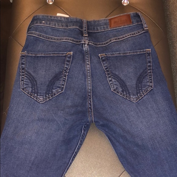 Hollister High Rise Super Skinny Jeans - Picture 3 of 5